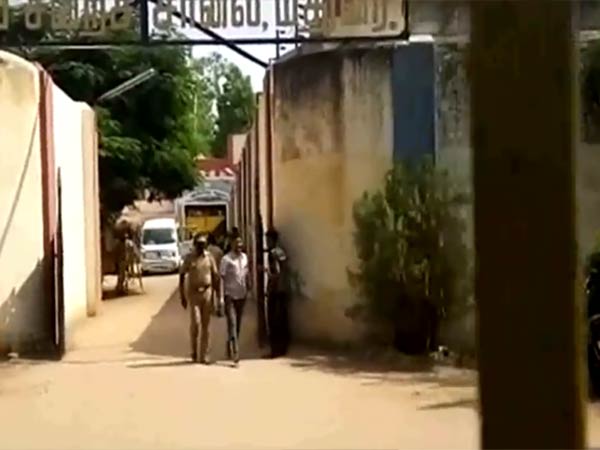 அன்றே விடுதலை 