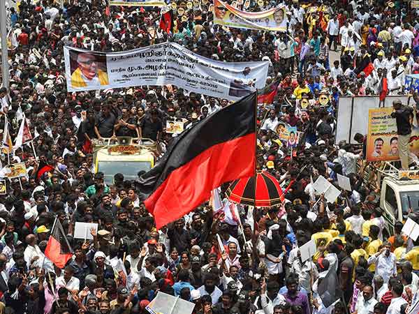 Alagiris failed attempt to stage coup in DMK
