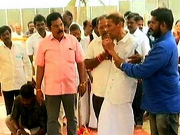 முதல் ஆதரவு குரல் முதல் ஆதரவு குரல்