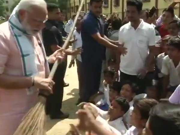 மோடியிடம் பேச்சு 