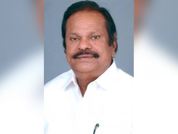 பதிலளிக்க முடியும் 