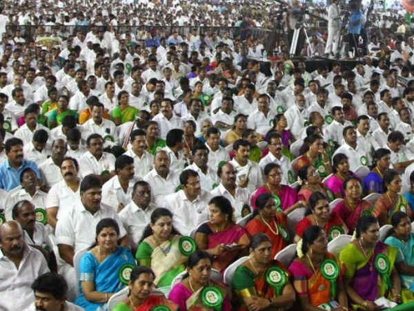 10 லட்சம் பேர் 