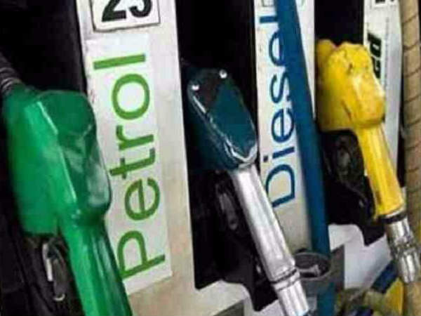 Petrol and Diesel price hits new hike today in Chennai Petrol and Diesel price hits new hike today in Chennai