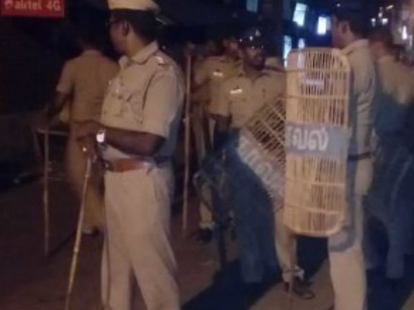 மீண்டும் மோதல் மீண்டும் மோதல்