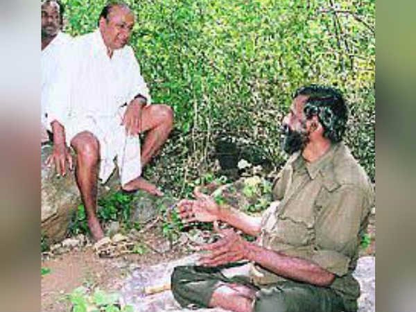  தைலம் தடவிவிட்ட வீரப்பன்