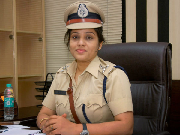 நிகழ்ச்சி நிகழ்ச்சி