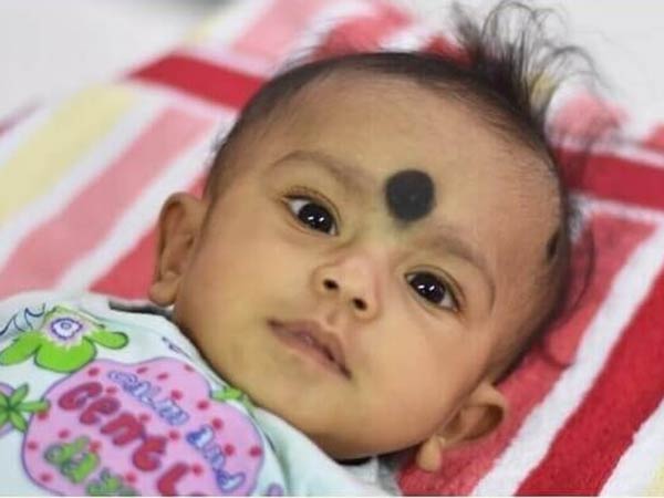 Single Mother Fights Against Society To Save Her Baby Girl Single Mother Fights Against Society To Save Her Baby Girl