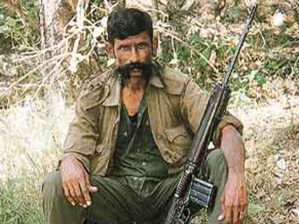 போலீஸ் தேடுதல் 