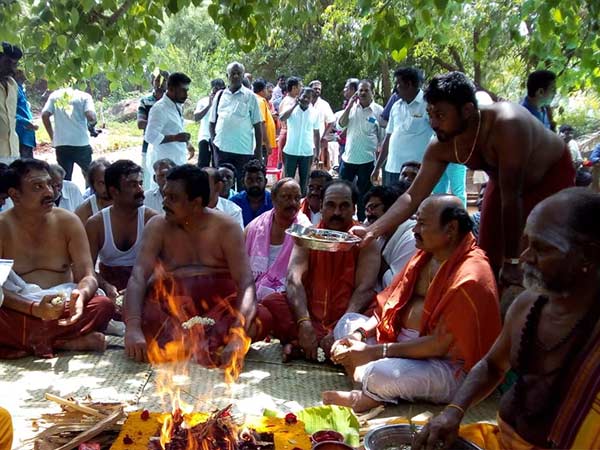 நல்ல காலம் பிறக்க வேண்டும் 