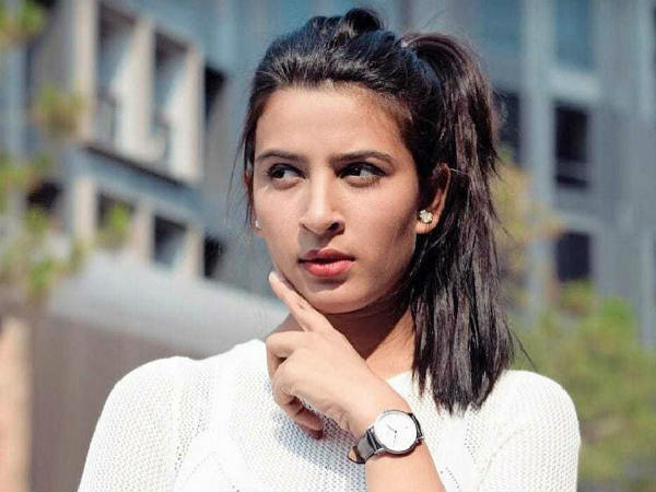 திக் திக் 