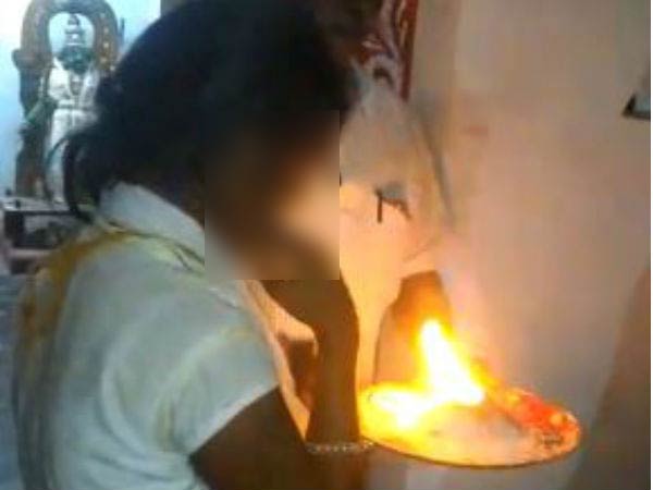 கோவிலில் காத்திருந்த அதிர்ச்சி 