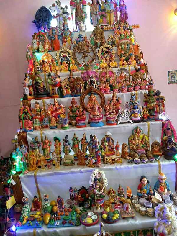 கொலு பொம்மைகள் 