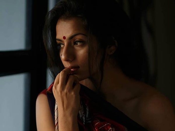 மொழிகளில் 