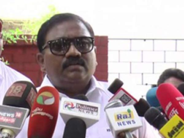 நட்பு மட்டும்தானா? 