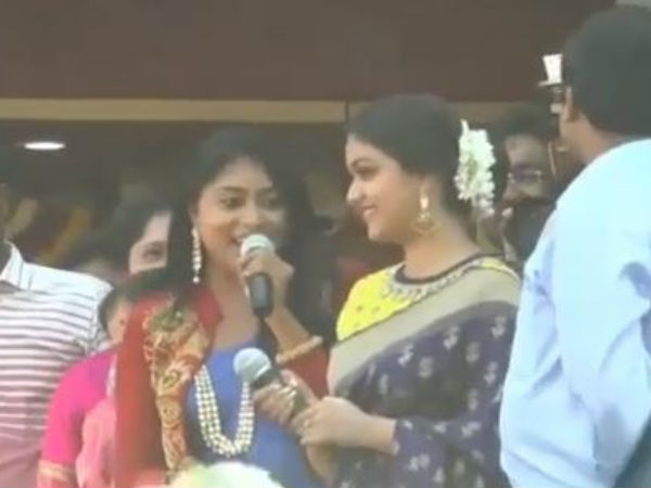குவிந்த ரசிகர்கள் 