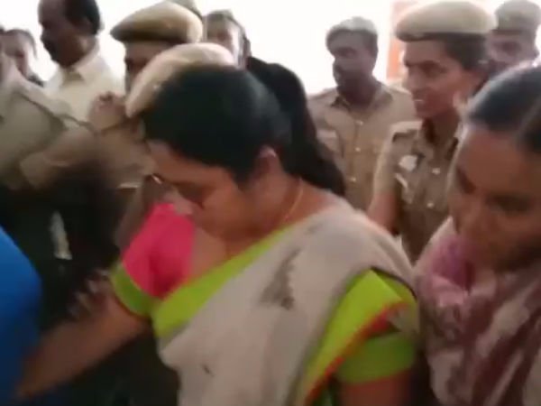 வருகை பதிவேடு 