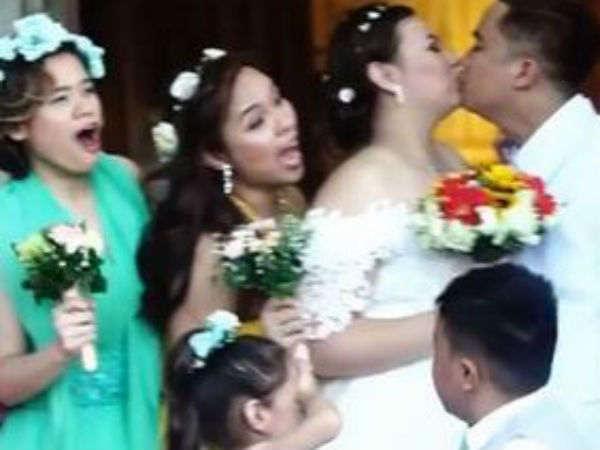  கண்ணை மூடிக்கோங்க