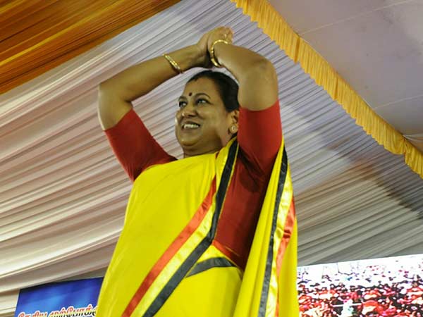 பதவி இல்லாமல் வலம் 