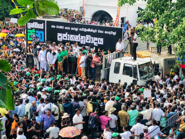 UNP conducts protest against Rajapaksa in Colombo UNP conducts protest against Rajapaksa in Colombo