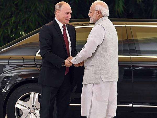 எங்கு நடக்கிறது எங்கு நடக்கிறது