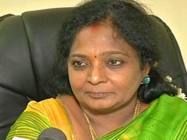 Kerala CM making cheap politics from Sabarimala says Tamilisai Soundararajan Kerala CM making cheap politics from Sabarimala says Tamilisai Soundararajan