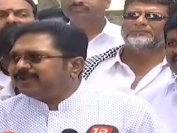 பழனிச்சாமியிடம் பேச மாட்டேனா? 