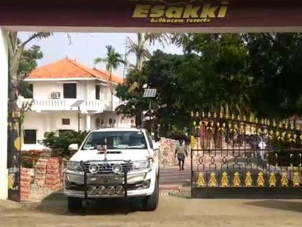 குற்றாலம் டூர் 