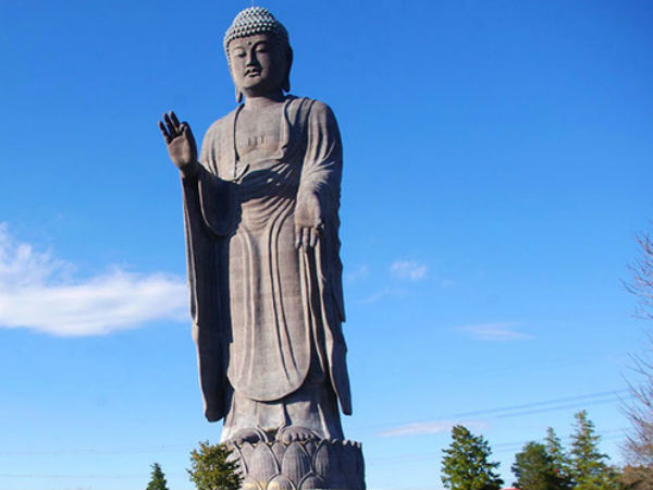 Here is the list of top 10 tallest statues all over world 