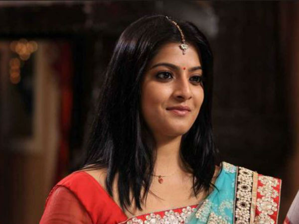 மக்கள் கையில் முடிவு 