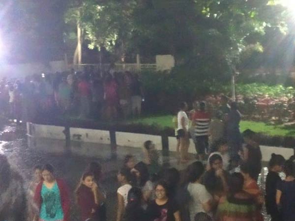 அதிர்ச்சி 