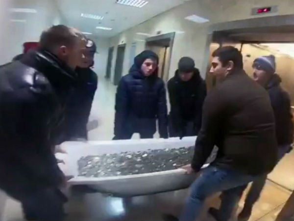 முழுசும் சில்லறைகள் 