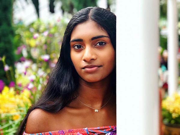  சென்னை பெண் ஸ்ருதி