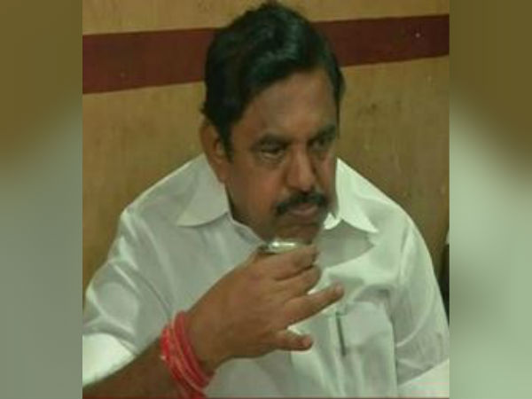 டயர்டாக இருந்தார்கள் டயர்டாக இருந்தார்கள்