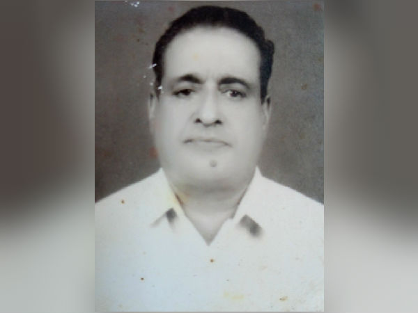 திரண்ட ஊர்மக்கள் 