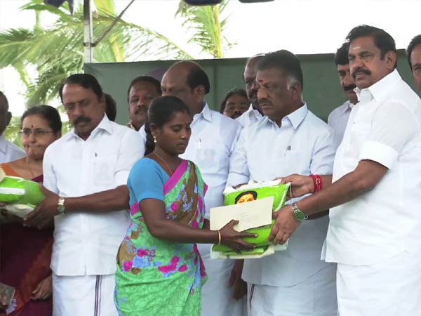 Gaja Storm: TN CM visits the Cyclone affected Pattukottai 