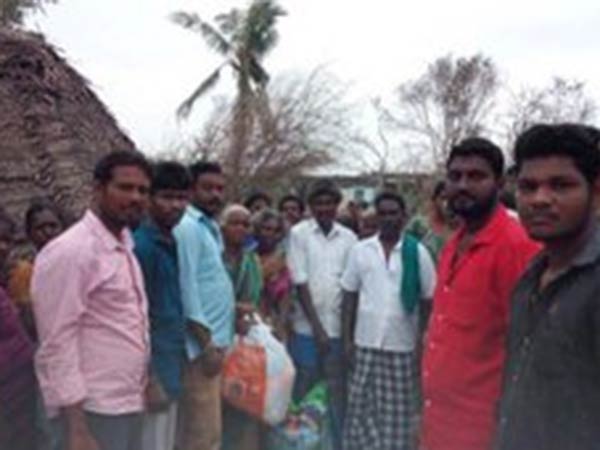 மனசு கனக்கிறது 