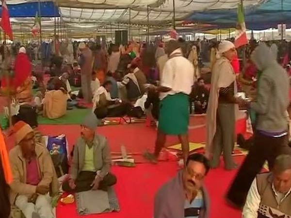 சிலர் பெண்கள் 