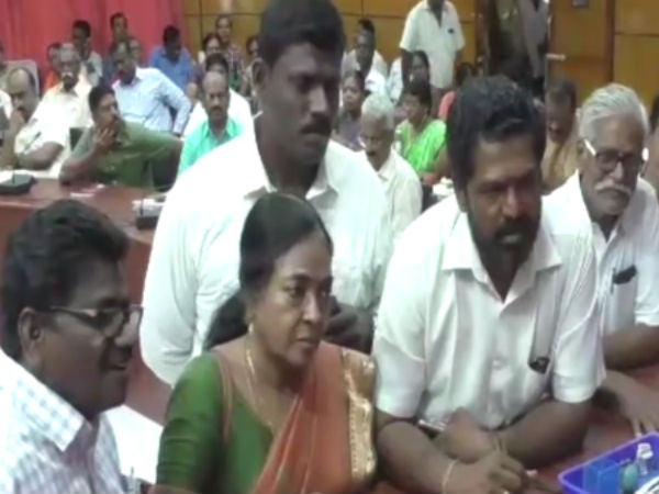 அவதூறுகள் 