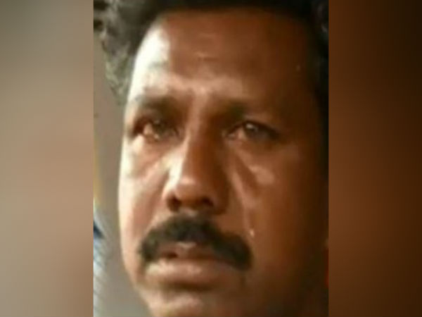 கட்டிக் கொண்டு அழுதனர் 