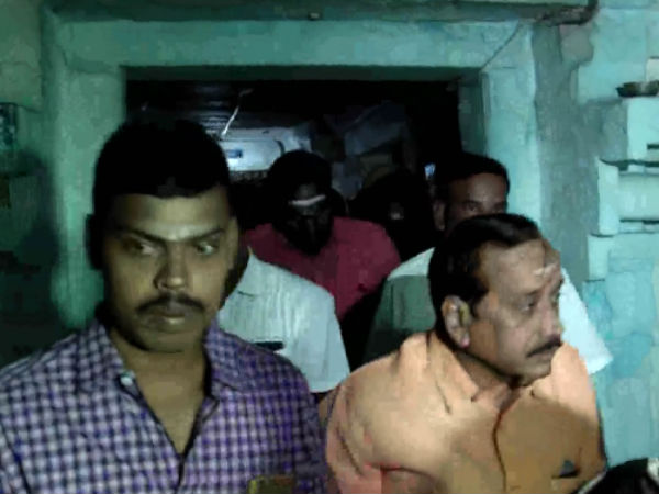 கண்டனங்கள் 