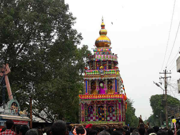 அக்கா தங்கைகளின் ஆசி அக்கா தங்கைகளின் ஆசி