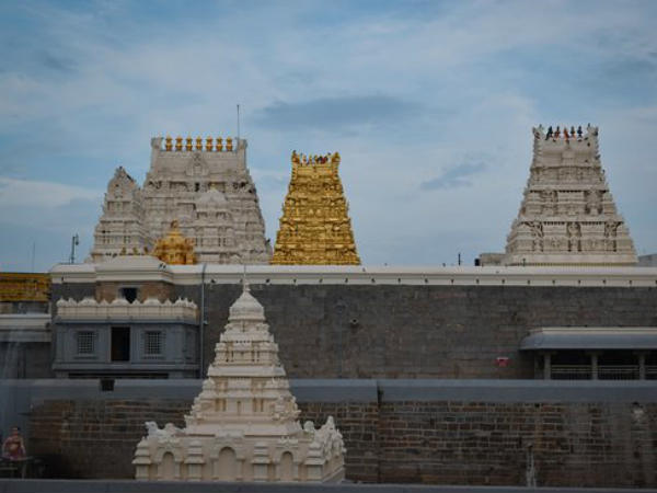 Sri Kalva Perumal Swami Temple Tiru Kalvanur Kancheepuram