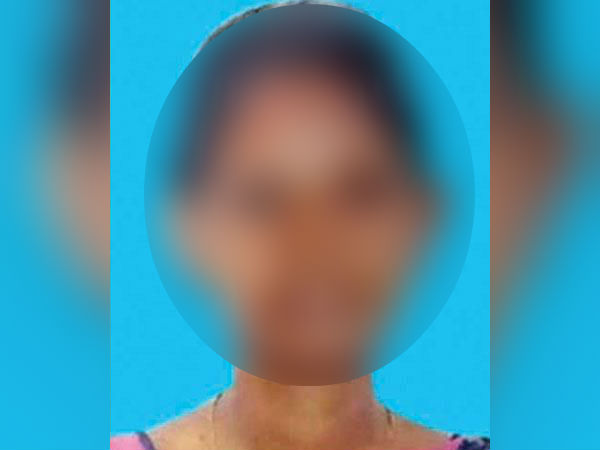 டீக்கடைக்கு போனார் 