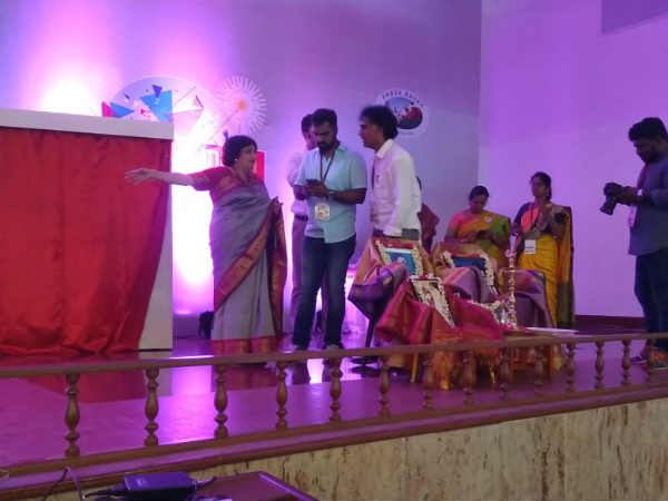 Marykom met Rajinikanth at Chennai 