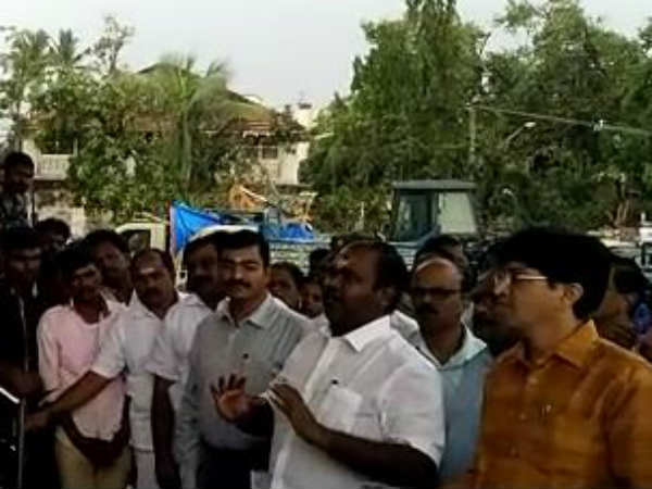 புயல்-வெள்ள பாதிப்புகள் 