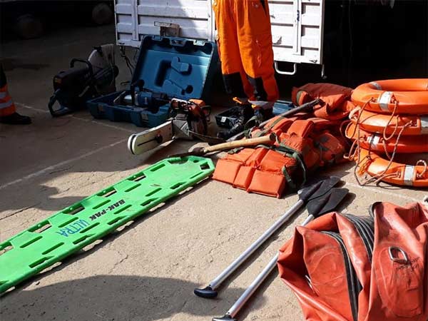 தயார் நிலையில் 