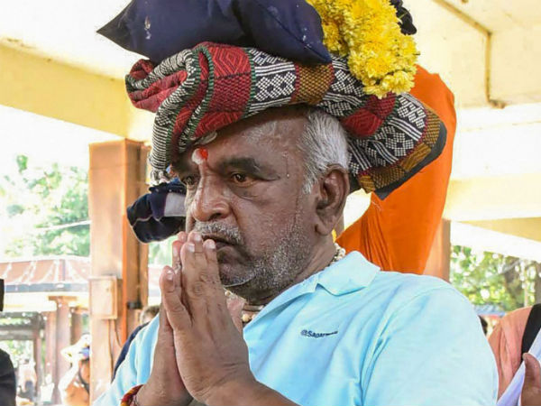 அனுப்பி வைக்கப்பட்டார் 