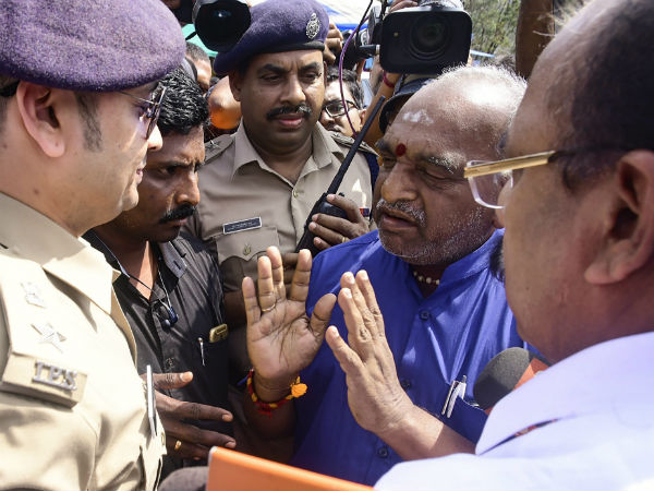  அவமரியாதை இல்லை