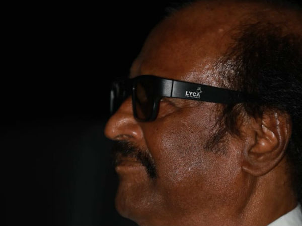 விழாவில் 