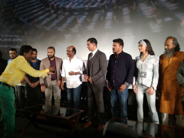 ஹிட் அடிக்கணும் 